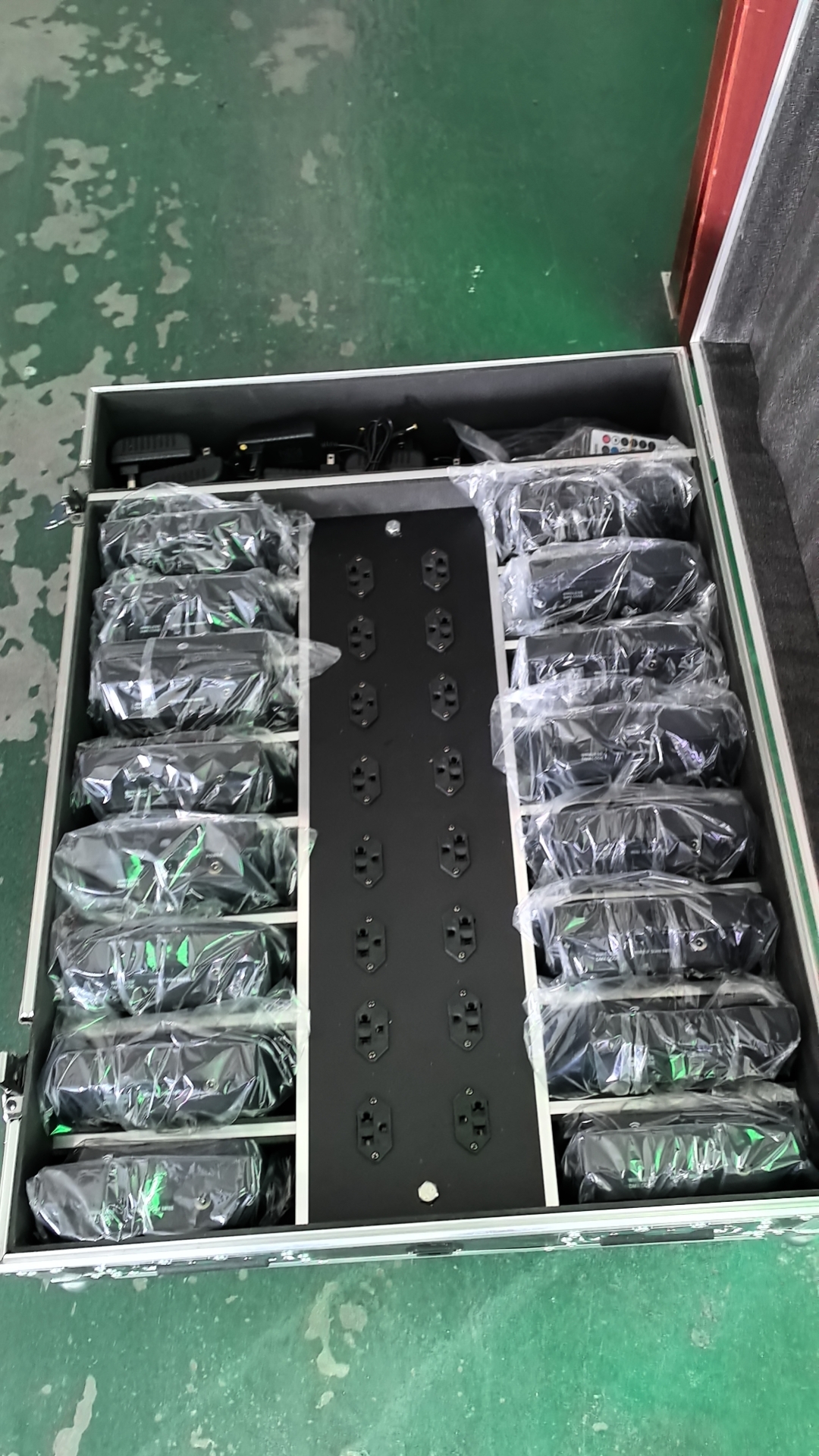 Battery LED Uplight (4)